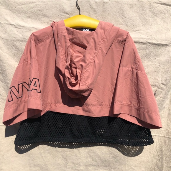 Beyonce Ivy Park Cropped hoodie - Picture 6 of 7